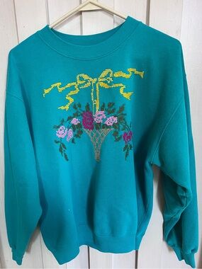Hanes Vintage Turquoise Crewneck Sweatshirt Embroidered Floral Grandmacore L